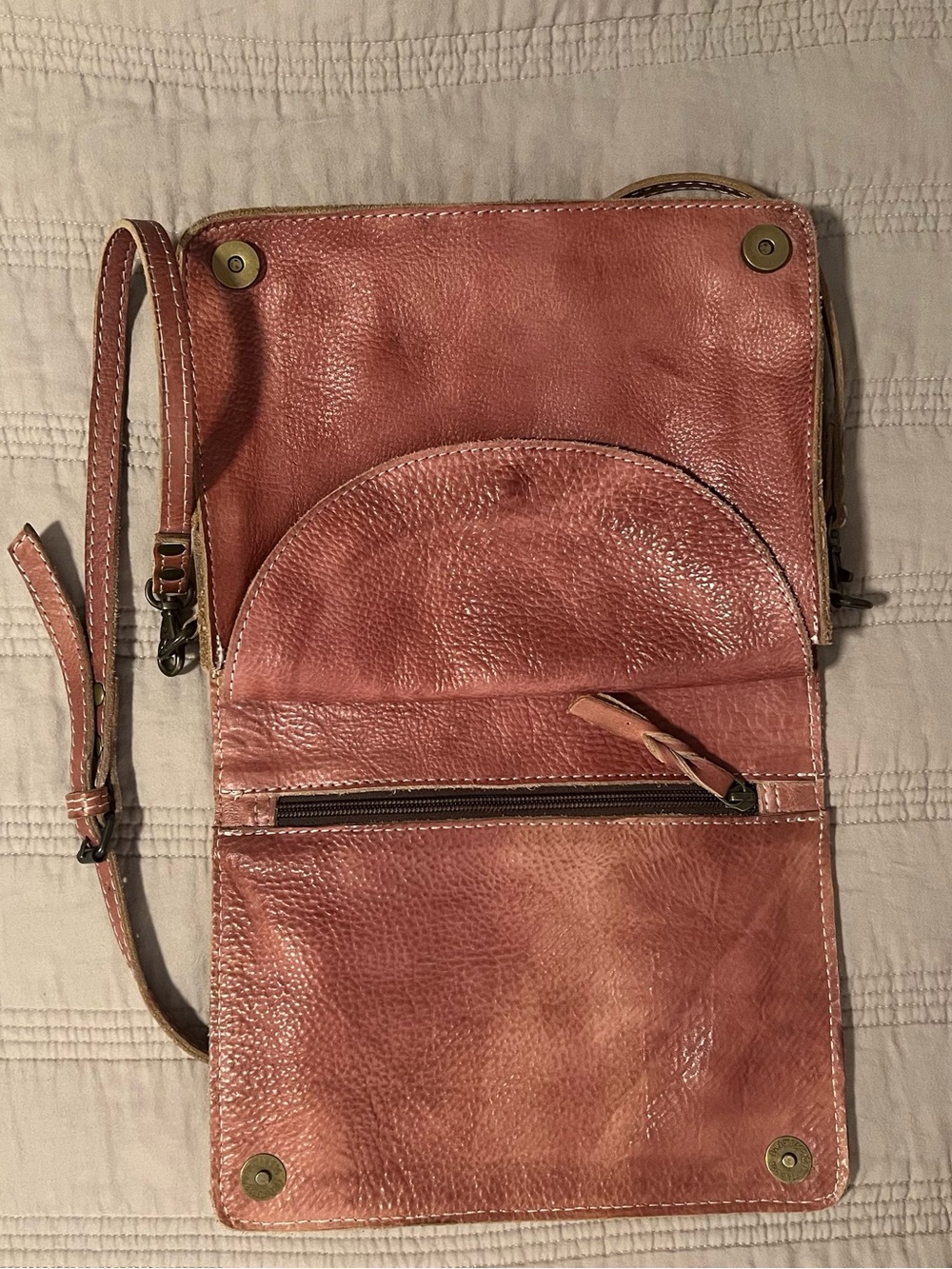 Never Mind! Stud-Trim Leather Crossbody Bag Rusty Brown Rodeo Cowgirl Western - Picture 9 of 11